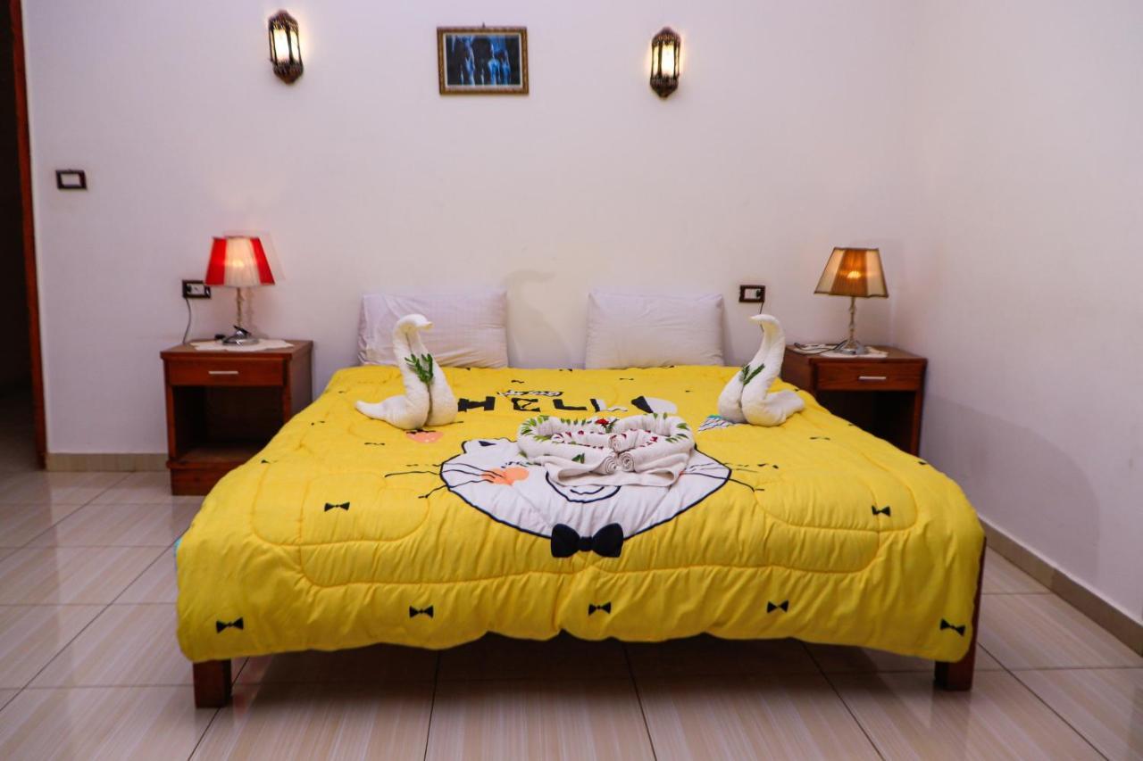 Thebes Otel