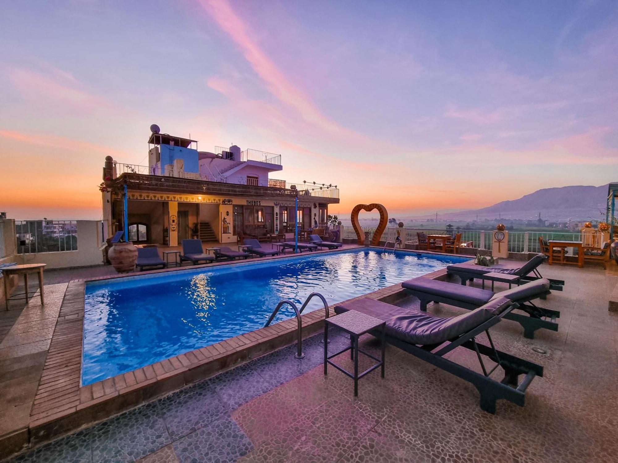 Thebes Otel Luksor