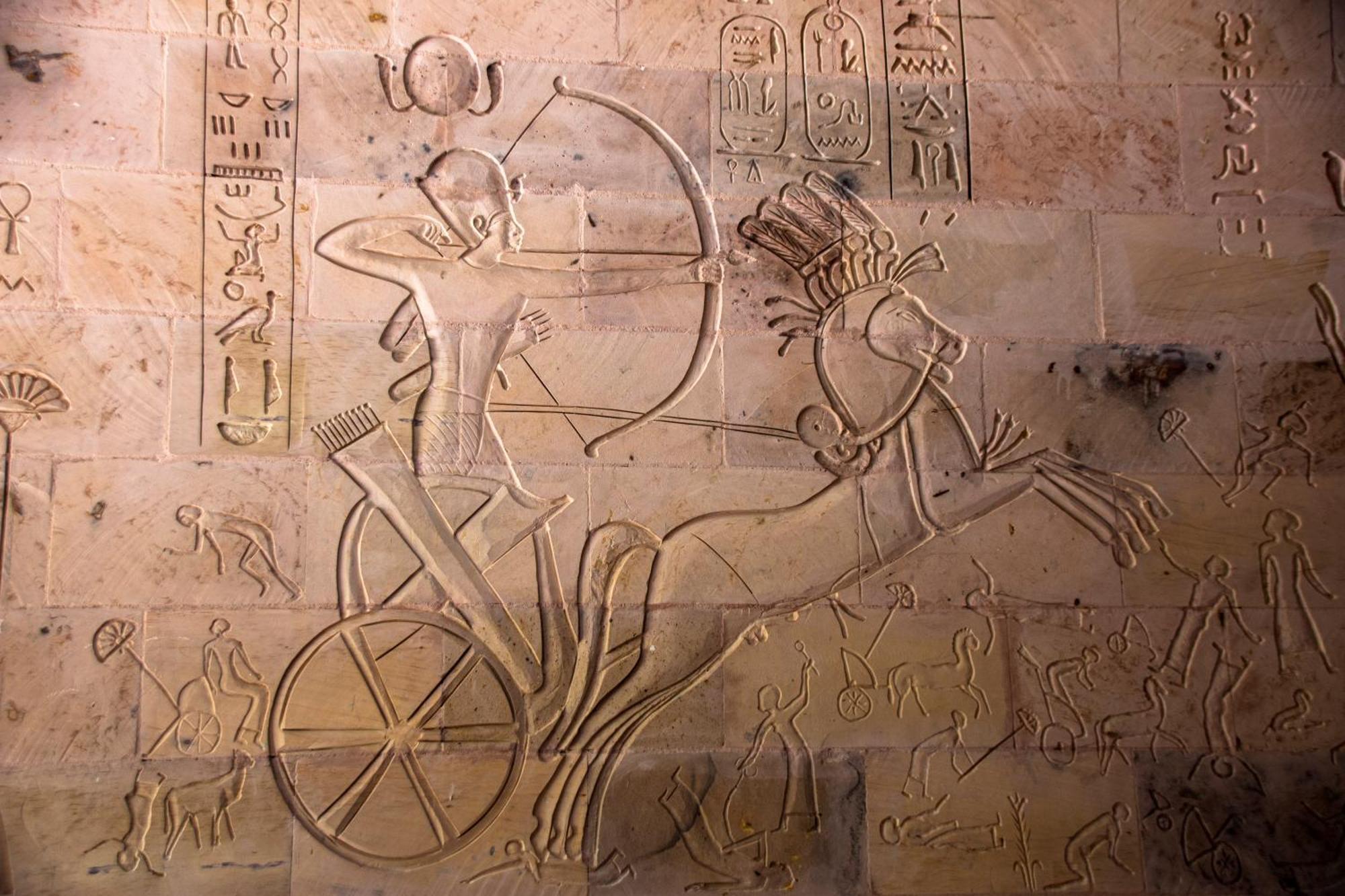 Otel Thebes 3*
